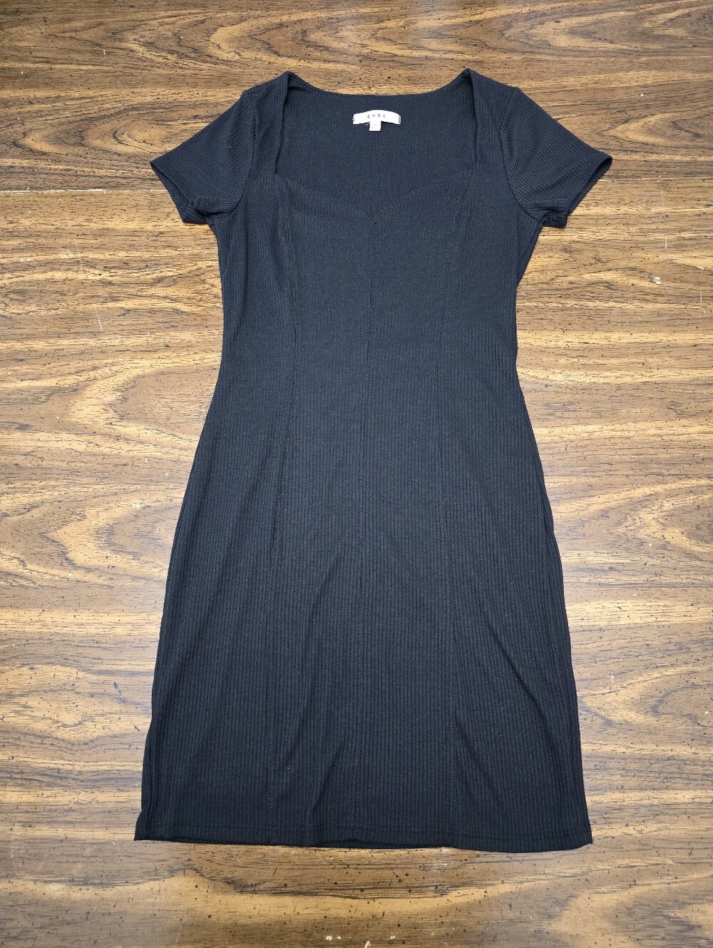 gaze Black Ribbed Short-Sleeve Midi Dress